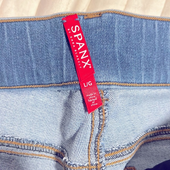 Spanx like new ankle stretch jeans form fitting with exclusive spanx technology - Picture 4 of 5
